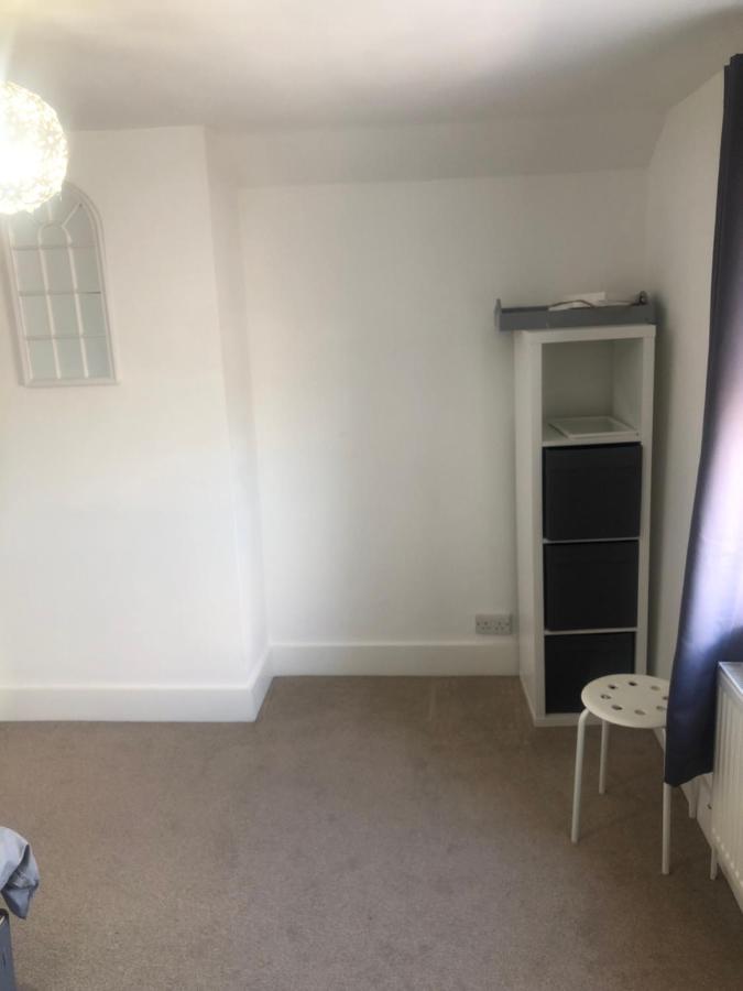 Charming Town Centre 3 Double Beds Home Free Parking Tonbridge Exterior photo